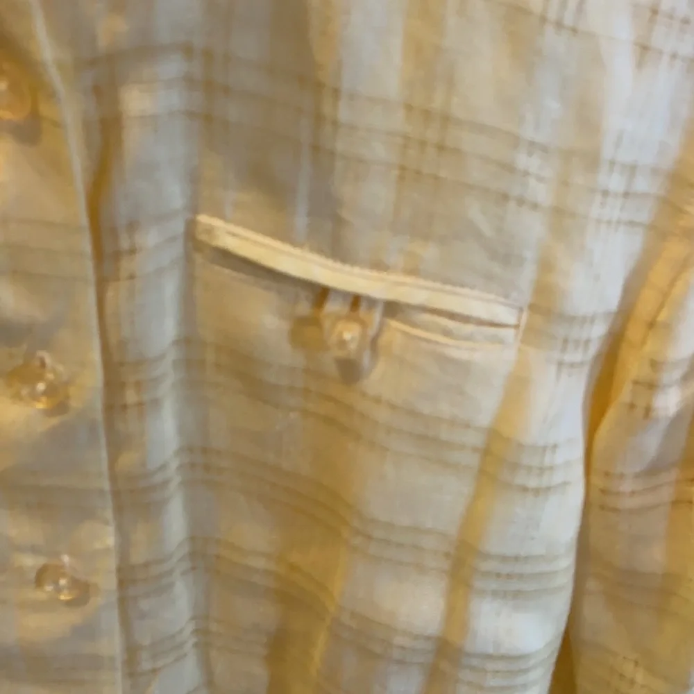 Sag Harbor Petite Women’s Linen Yellow Button Down Long-Sleeve Top PXS - Picture 5 of 5